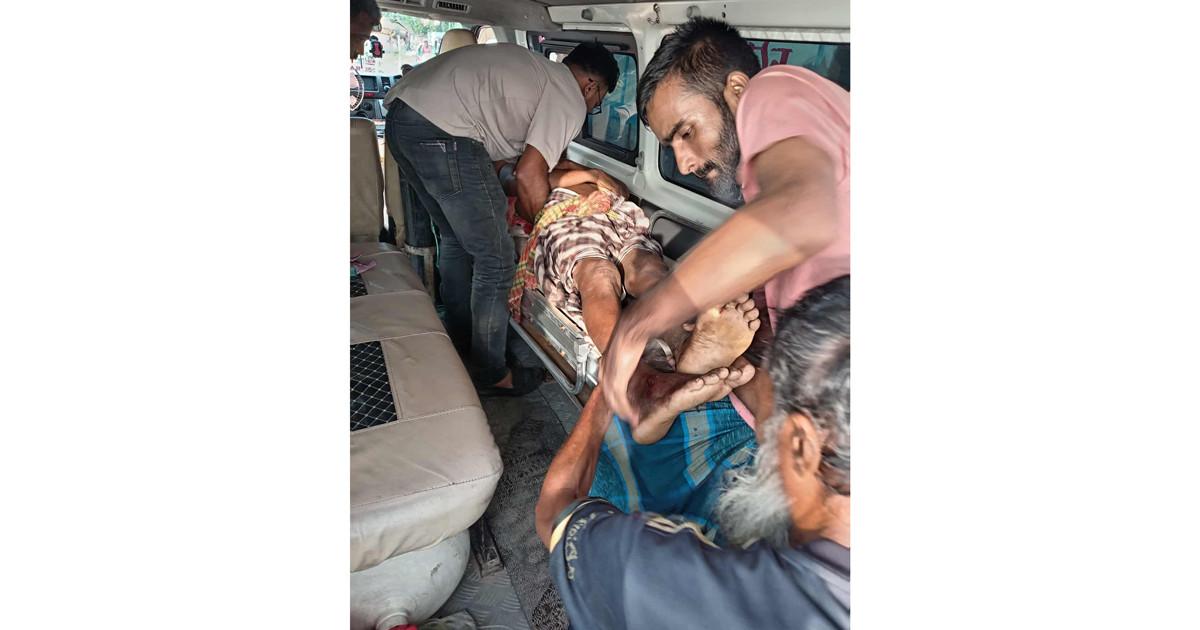 নরসিংদীতে আধিপত্য বিস্তার নিয়ে দুই পক্ষের সংঘর্ষ, গুলিতে নিহত ১